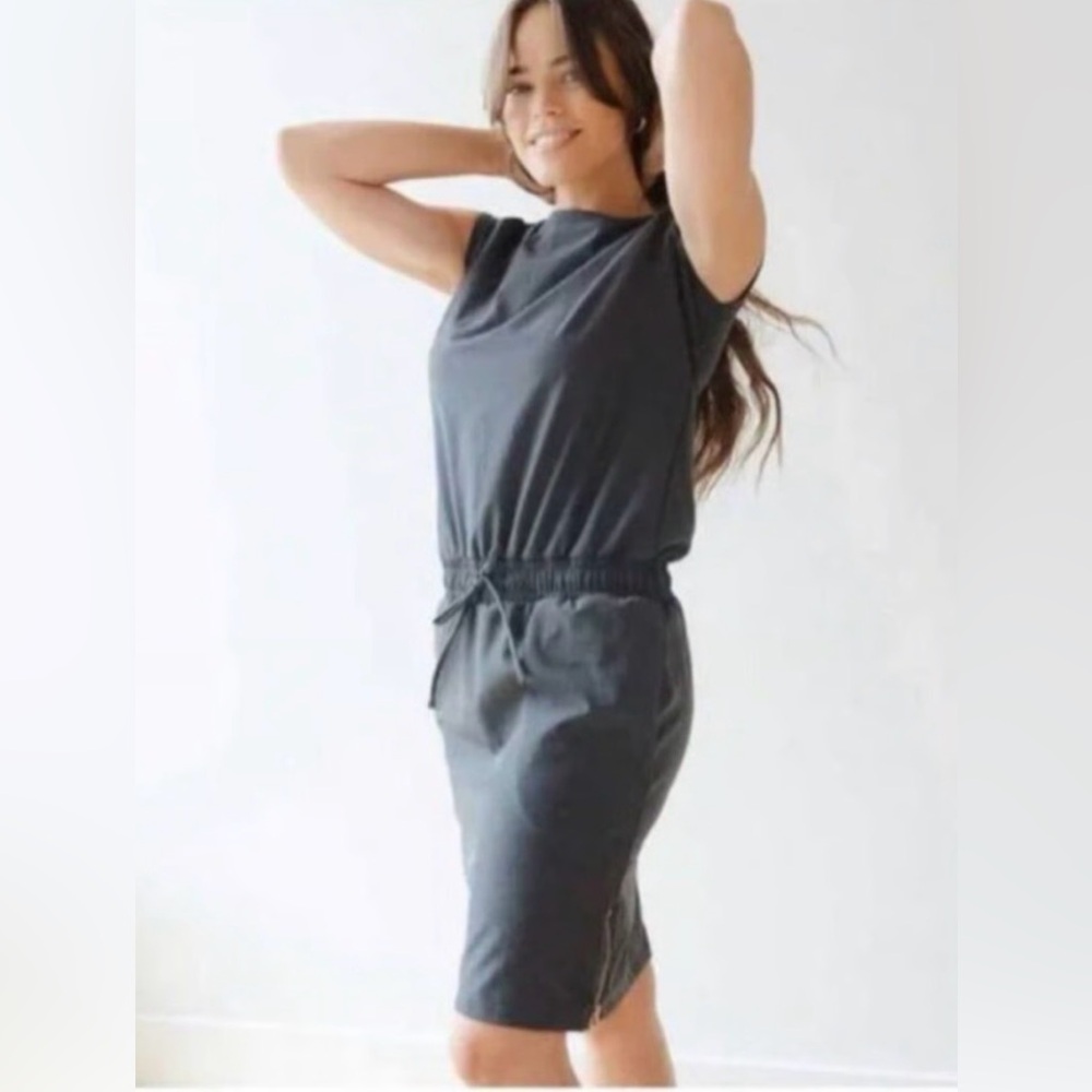 Women’s ALBION Going Places casual black sporty dress vacation beach wear L